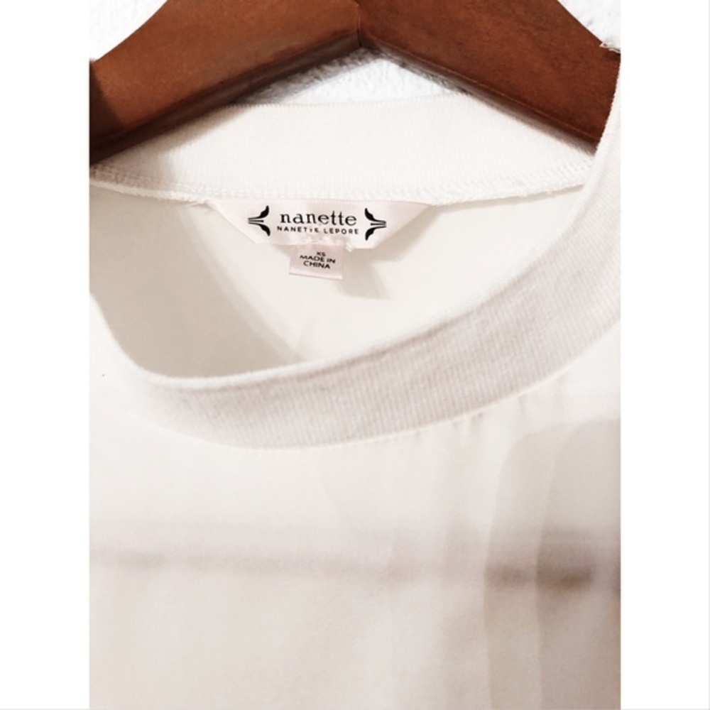 Nanette Lepore mock neck capped sleeve blouse - Picture 4 of 6